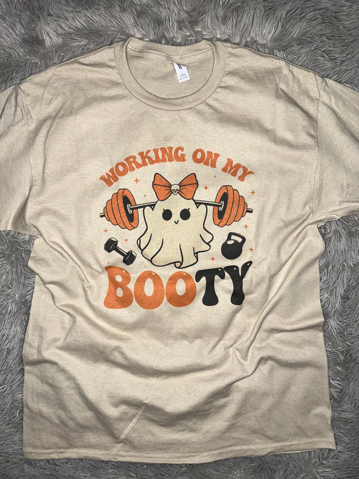 Working on my Booty Halloween Tee