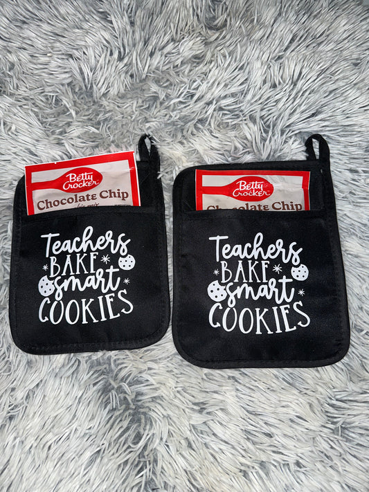 Teachers Bake Smart Cookies Pot Holder